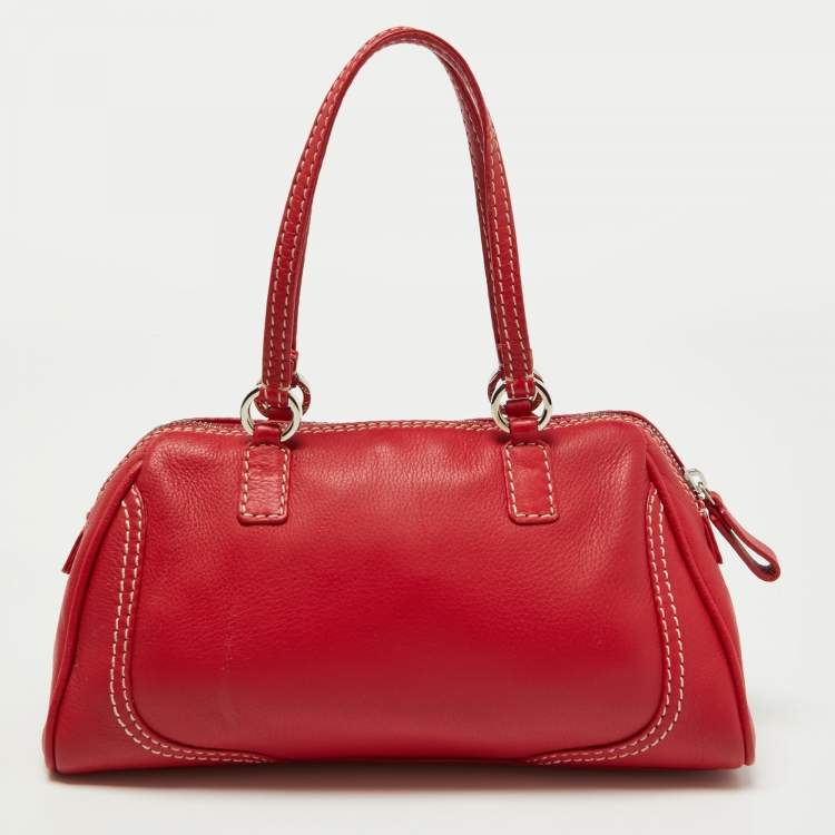 مملوكة مسبقًا Valentino Red Leather Front Pocket Satchel