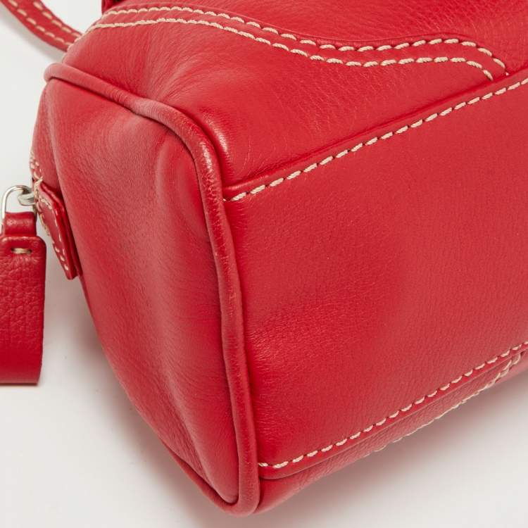 مملوكة مسبقًا Valentino Red Leather Front Pocket Satchel