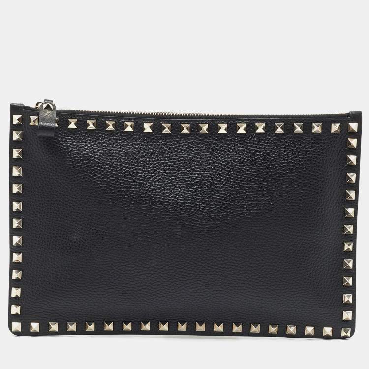 Pre Owned Valentino Black Leather Rockstud Clutch