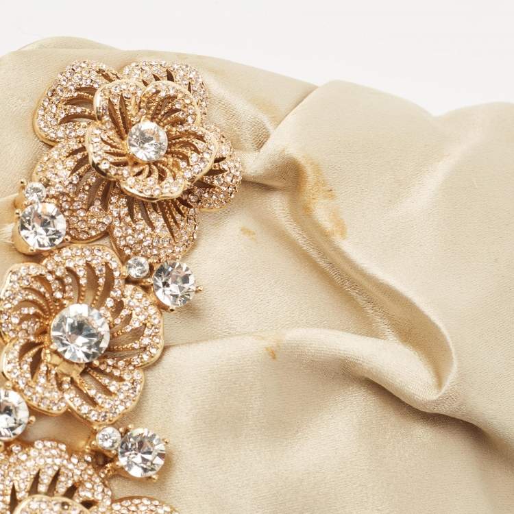 Pre Owned Valentino Beige Satin Floral Crystal Embellished Chain Clutch