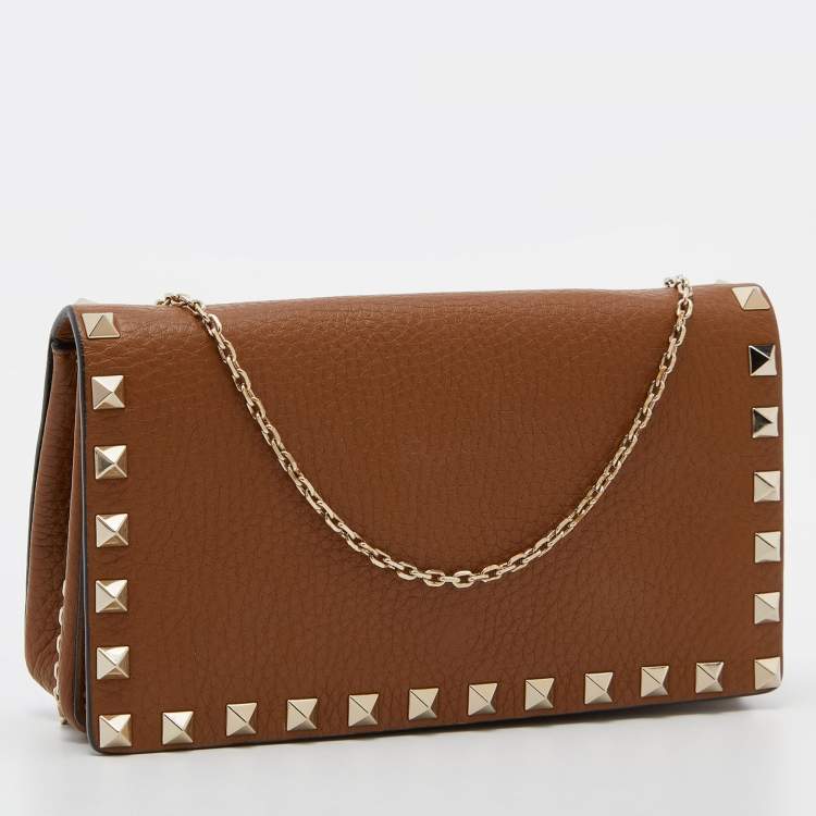Pre Owned Valentino Tan Leather Rockstud Chain Clutch