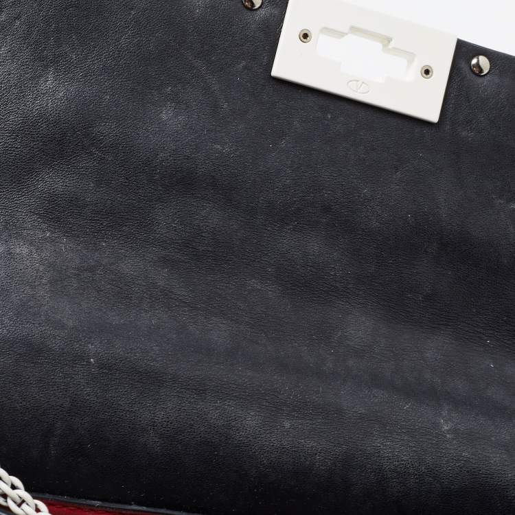 Pre Owned Valentino Black Quilted Leather Medium Rockstud Spike Top Handle Bag