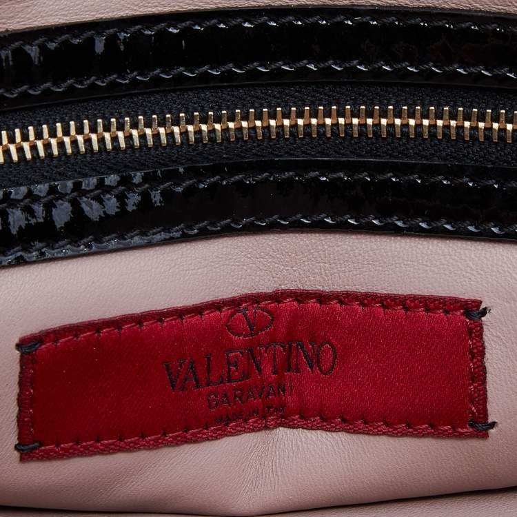 Pre Owned Valentino Black Patent Leather Rockstud Wristlet Clutch