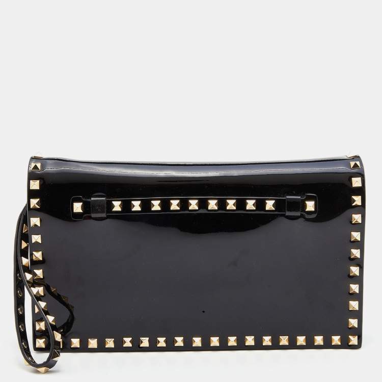 Pre Owned Valentino Black Patent Leather Rockstud Wristlet Clutch