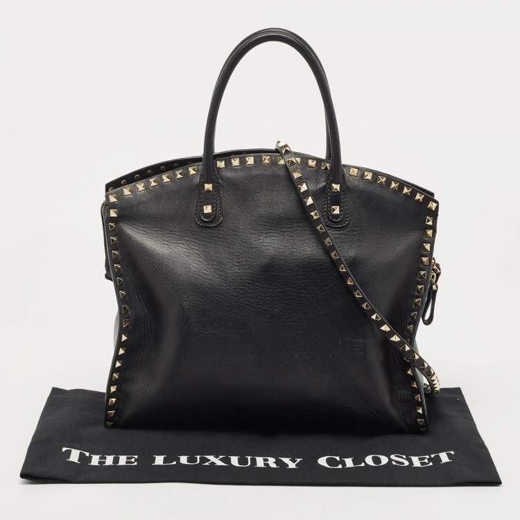 Pre Owned Valentino Black Leather Rockstud Dome Tote