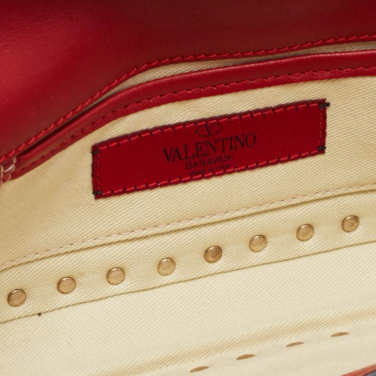 Pre Owned Valentino Red Leather Rockstud Bangle Clutch