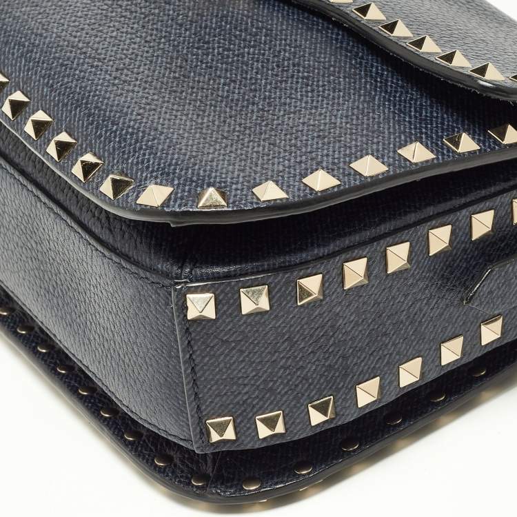 Pre Owned Valentino Blue Grain Leather Medium Rockstud Flap Shoulder Bag