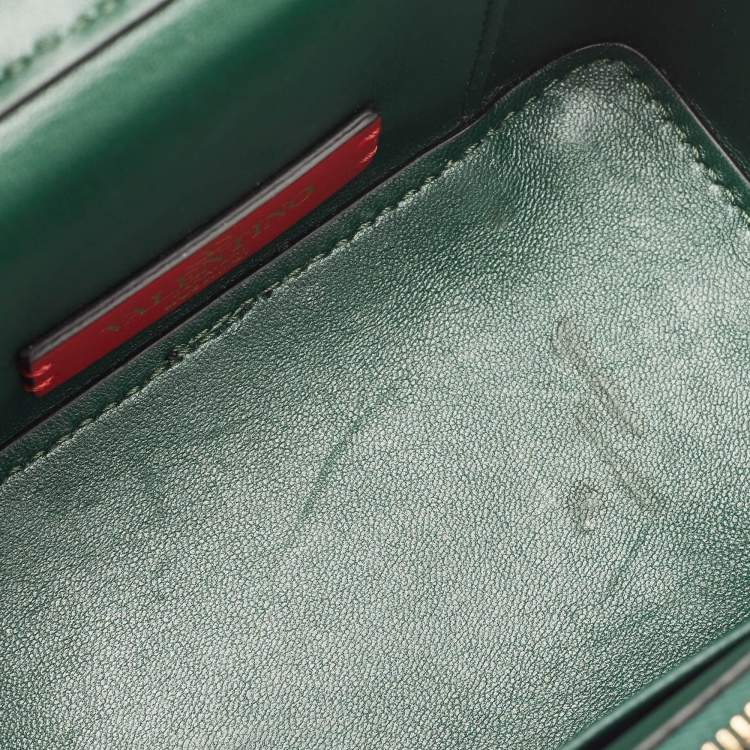 Pre Owned Valentino Green Leather  Mini VSling Vanity Case