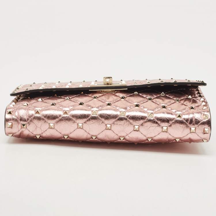 Pre Owned Valentino Metallic Rose Quilted Leather Rockstud Spike Chain Clutch 