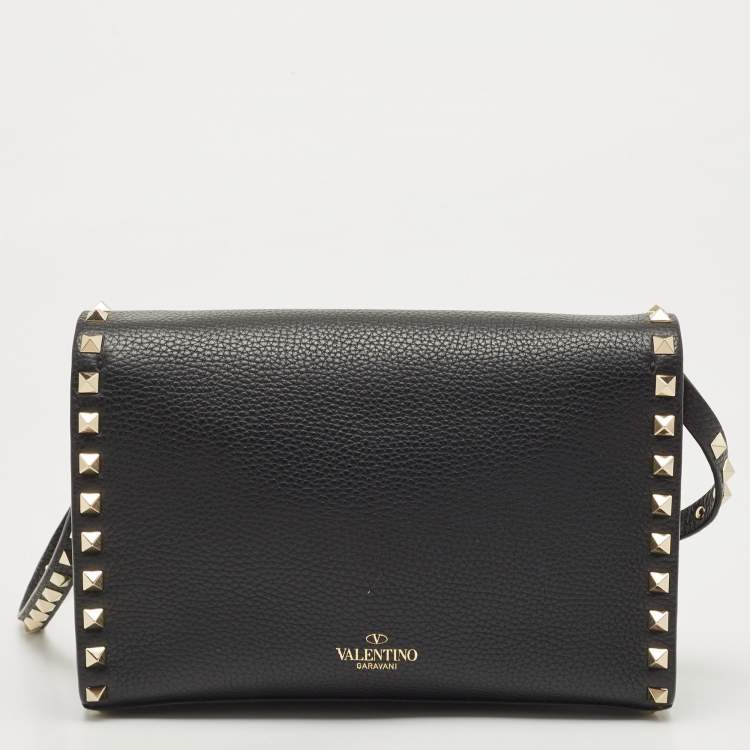 Pre Owned Valentino Black Leather Rockstud Flap Shoulder Bag