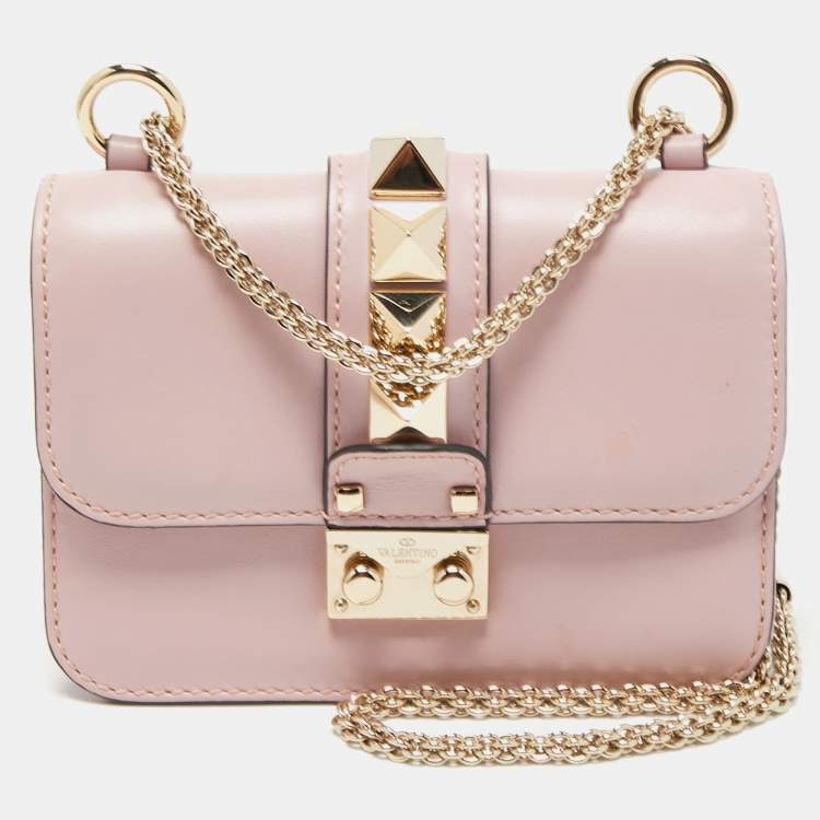 Valentino Garavani Glam Lock Rockstud Handbag in Pastel Pink Leather  ref.560914 - Joli Closet