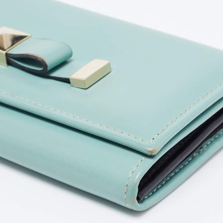 Pre Owned Valentino Green Leather Flap Continental Wallet 