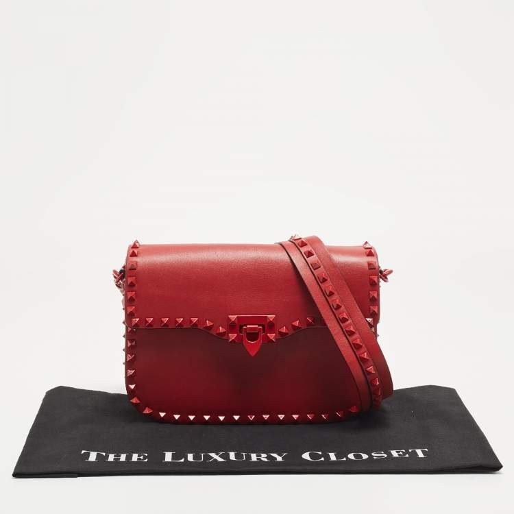 Pre Owned Valentino Red Leather Rockstud Flap Shoulder Bag
