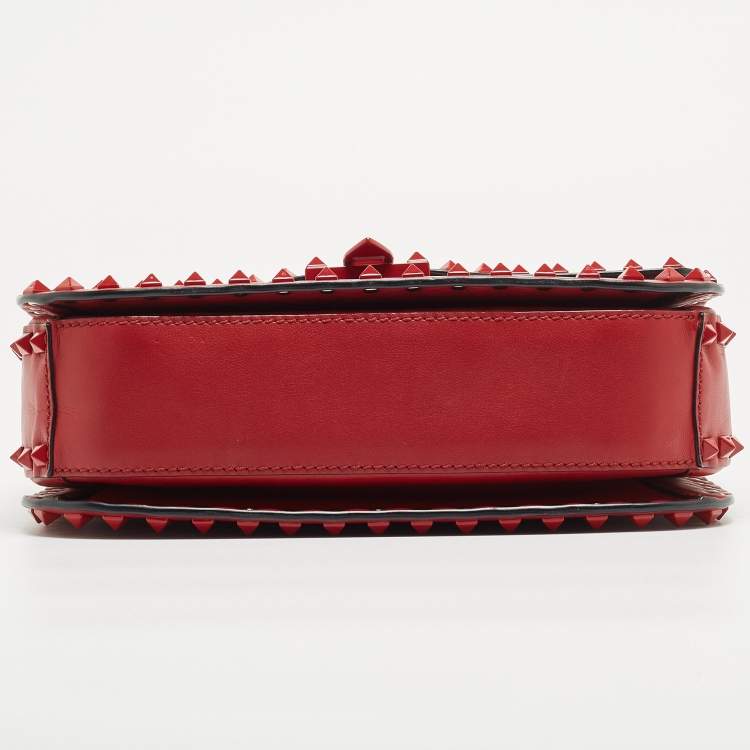 Pre Owned Valentino Red Leather Rockstud Flap Shoulder Bag
