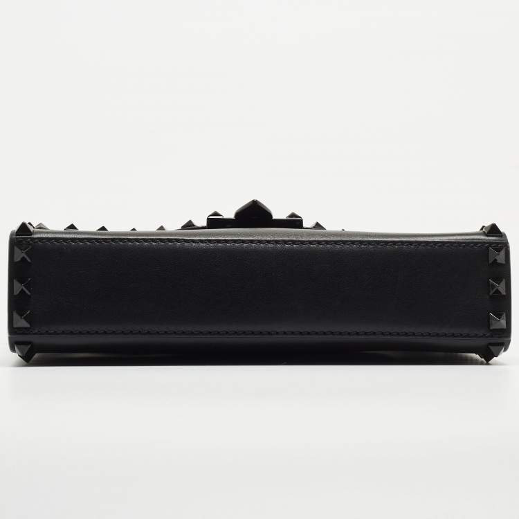 Pre Owned Valentino Black Leather Rockstud Flap Crossbody Bag