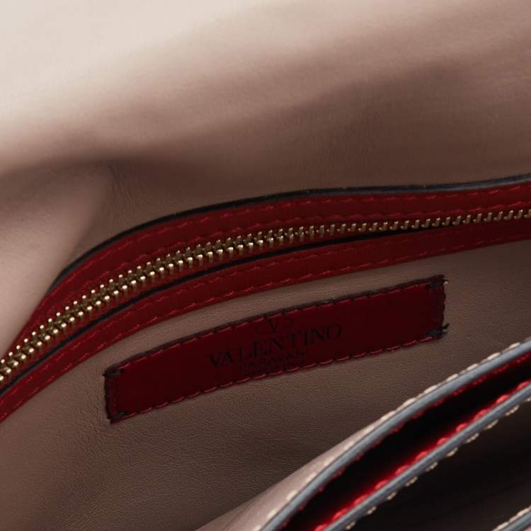 Pre Owned Valentino Red Leather Rockstud Wristlet Clutch