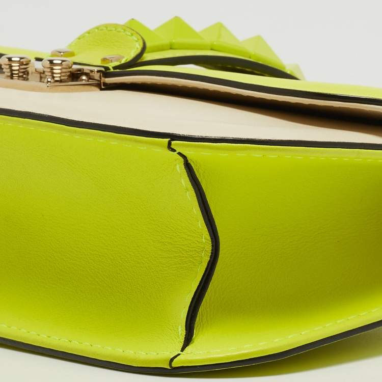 Pre Owned Valentino Neon Yellow/Cream Leather Medium Rockstud Glam Lock Flap Bag