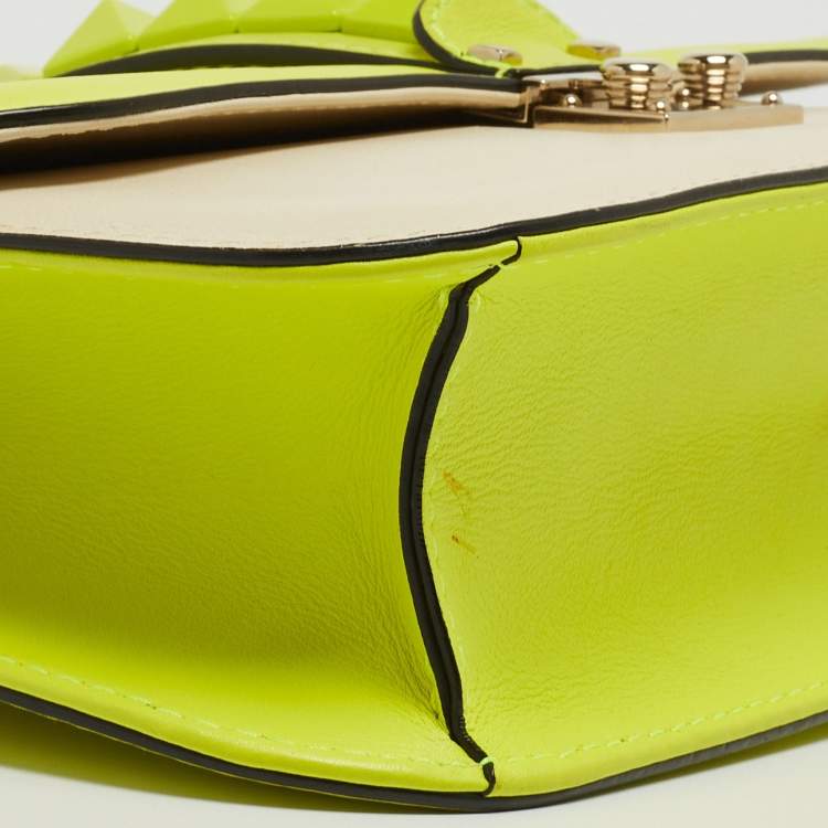 Pre Owned Valentino Neon Yellow/Cream Leather Medium Rockstud Glam Lock Flap Bag