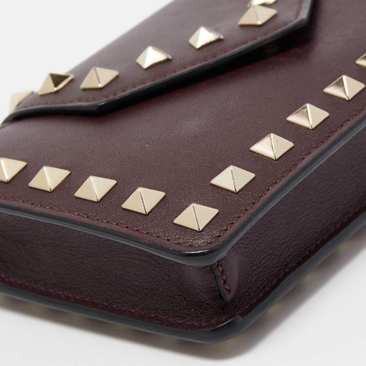 Pre Owned Valentino Dark Purple Leather Rockstud Phone Case Chain Bag