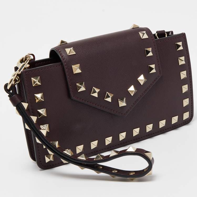 Pre Owned Valentino Dark Purple Leather Rockstud Phone Case Chain Bag