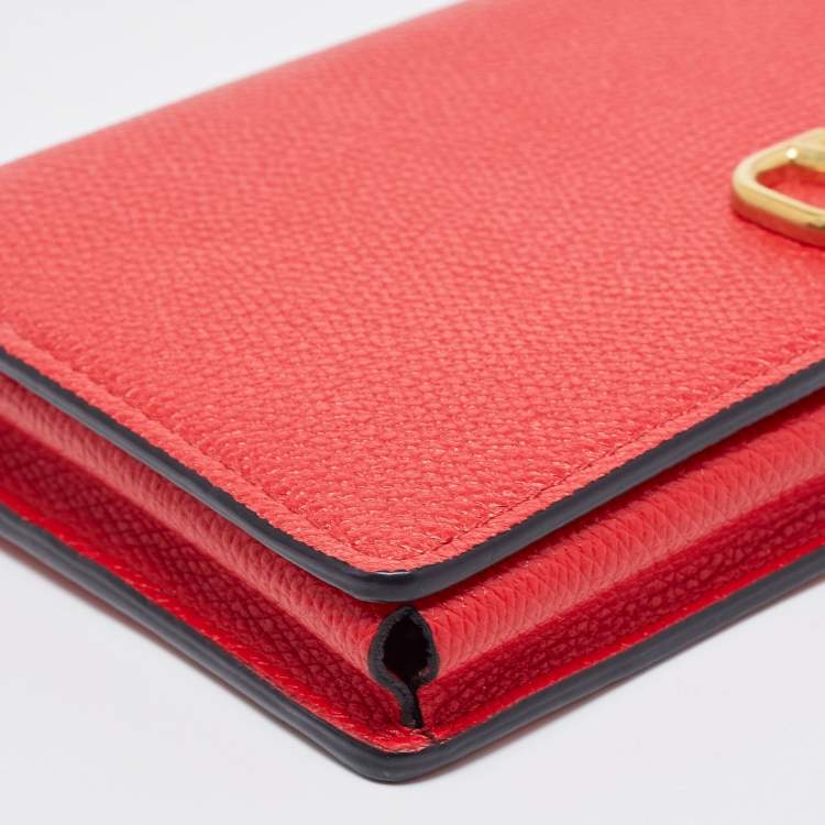 Pre Owned Valentino Red Leather VLogo Chain Wallet