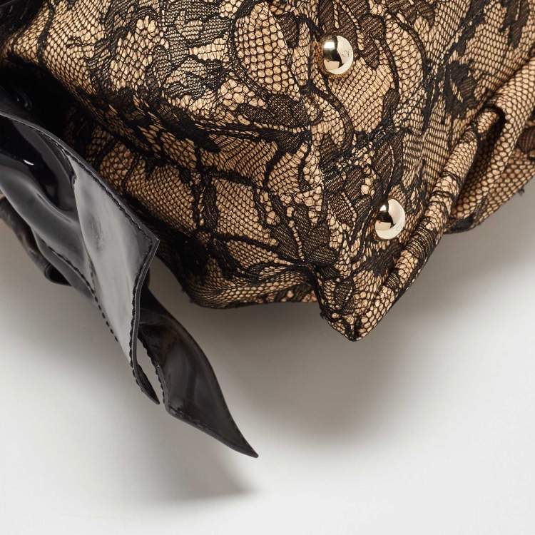 Pre Owned Valentino Beige/Black Raffia,Patent Leather and Lace Bow Dome Satchel