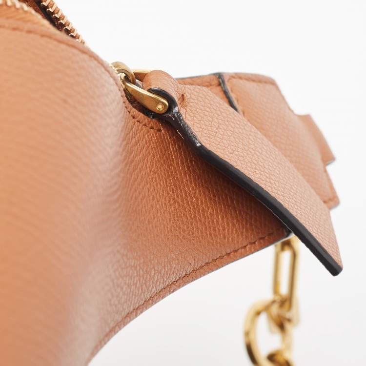 Pre Owned Valentino Brown Leather VLogo Chain Belt Bag