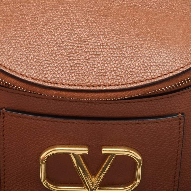 Pre Owned Valentino Brown Leather VLogo Chain Belt Bag