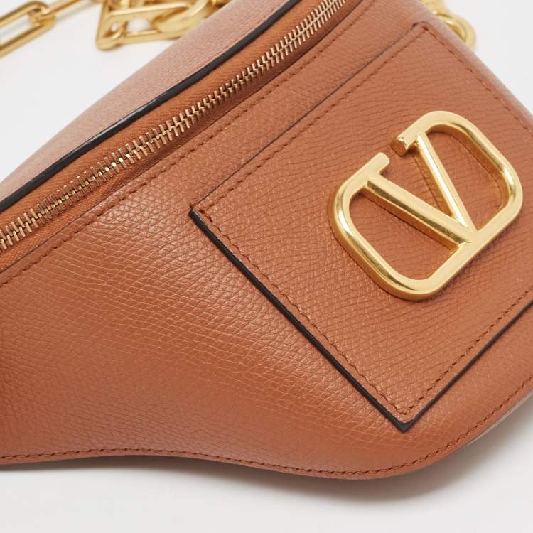 Pre Owned Valentino Brown Leather VLogo Chain Belt Bag
