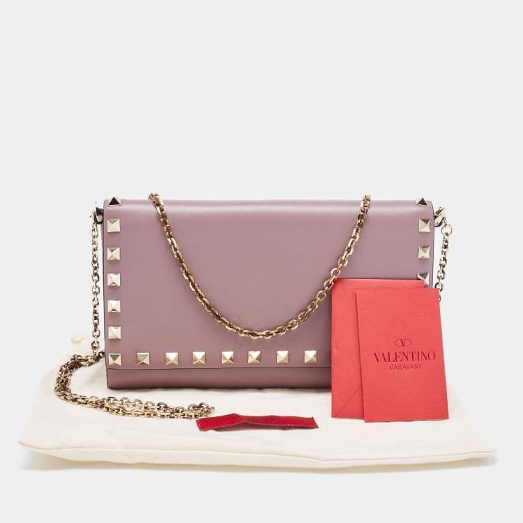 Pre Owned Valentino Purple Leather Rockstud Flap Chain Clutch