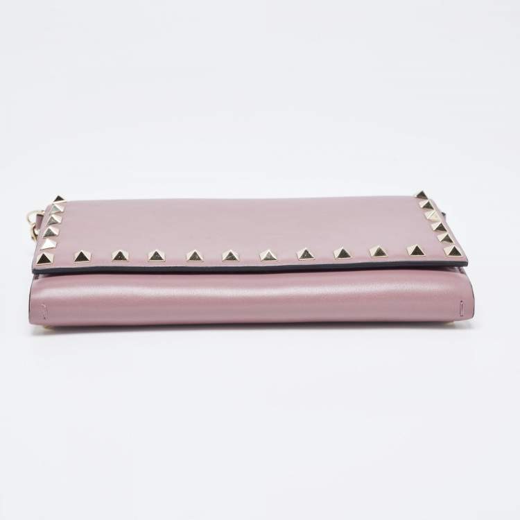 Pre Owned Valentino Purple Leather Rockstud Flap Chain Clutch