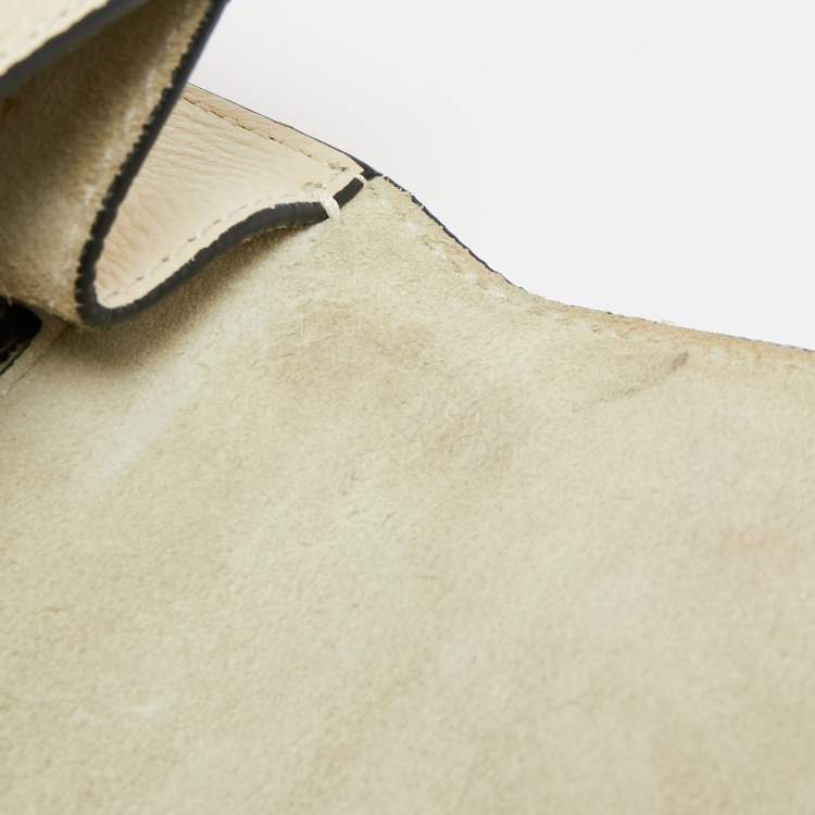 Pre Owned Valentino Cream Leather Medium Rockstud Glam Lock Flap Bag