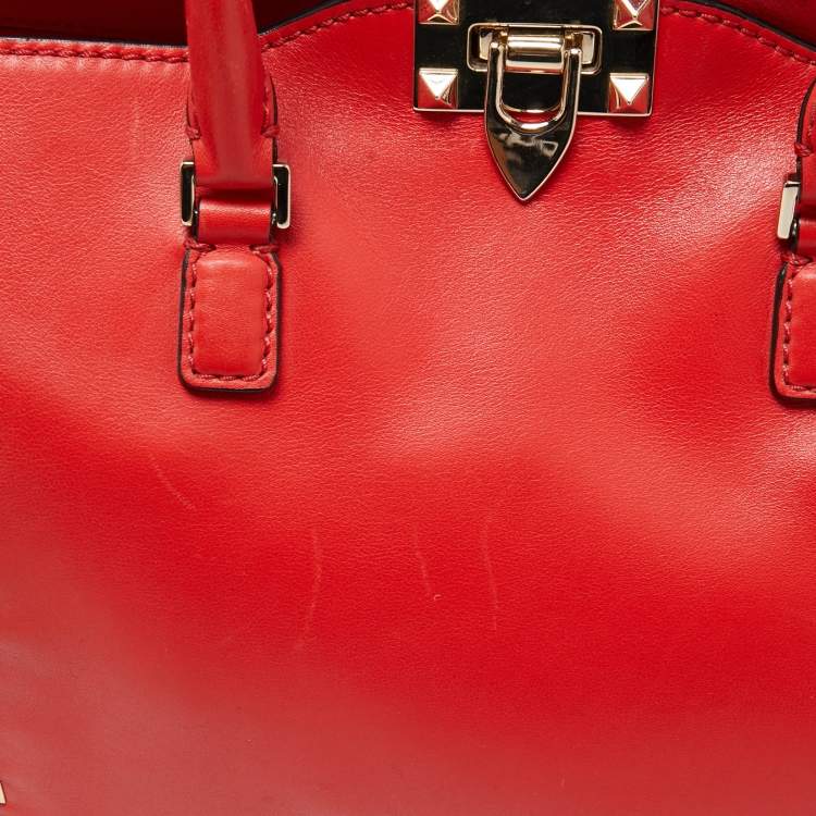 Pre Owned Valentino Red Leather Rockstud Trapeze Tote