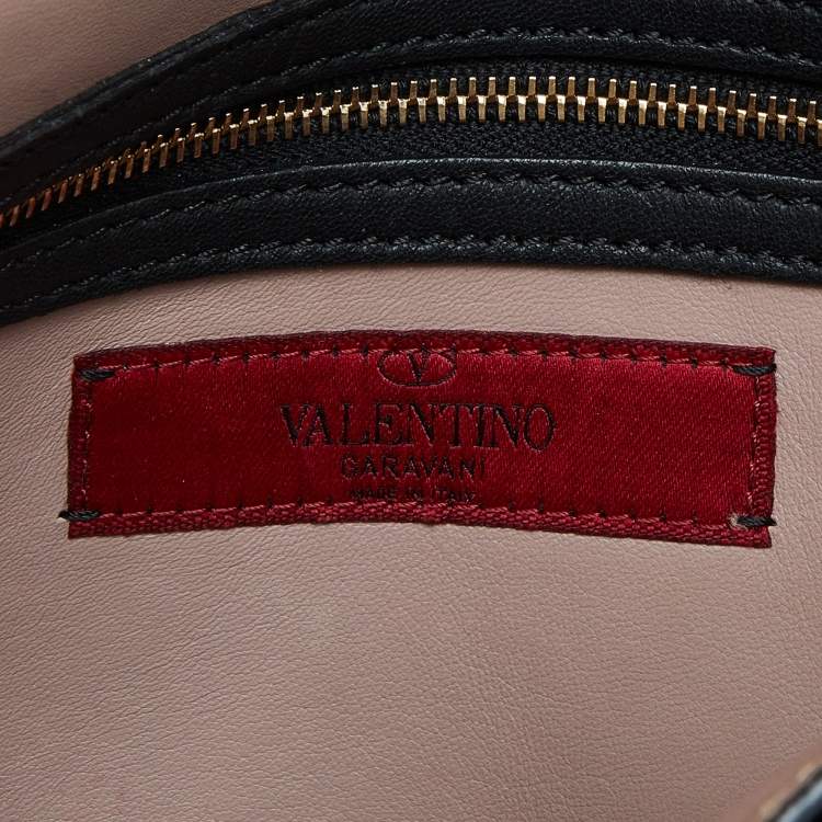 Pre Owned Valentino Black Leather Rockstud Wristlet Clutch