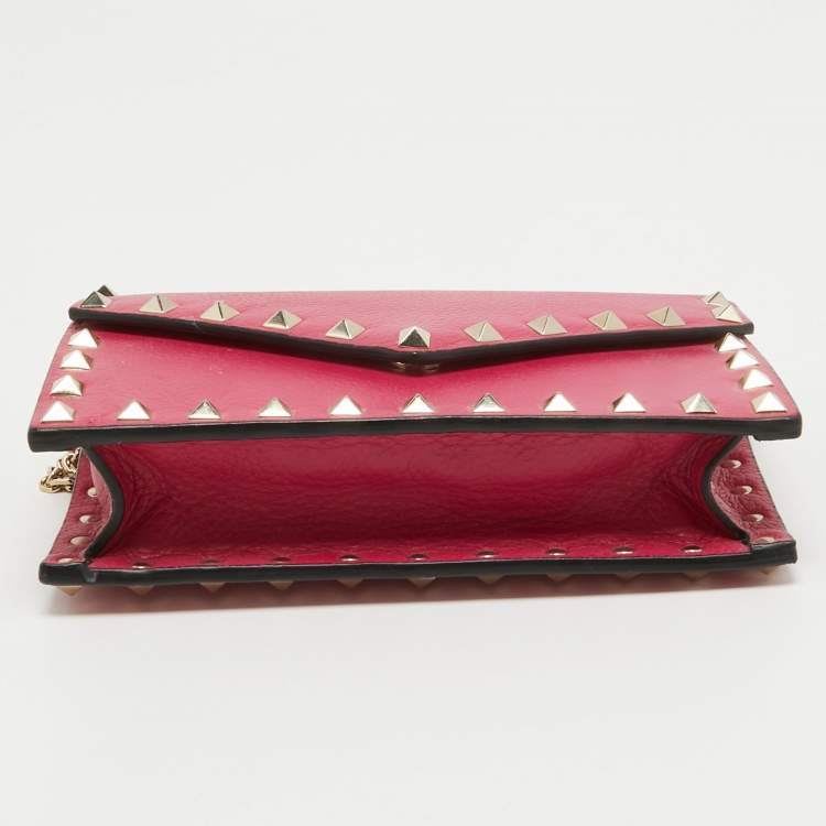 Pre Owned Valentino Pink Leather Rockstud Envelope Wallet on Chain