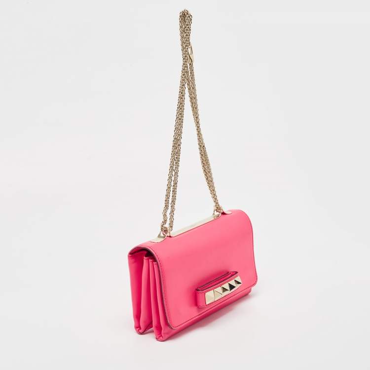 Pre Owned Valentino Pink Leather Rockstud Va Va Voom Chain Clutch
