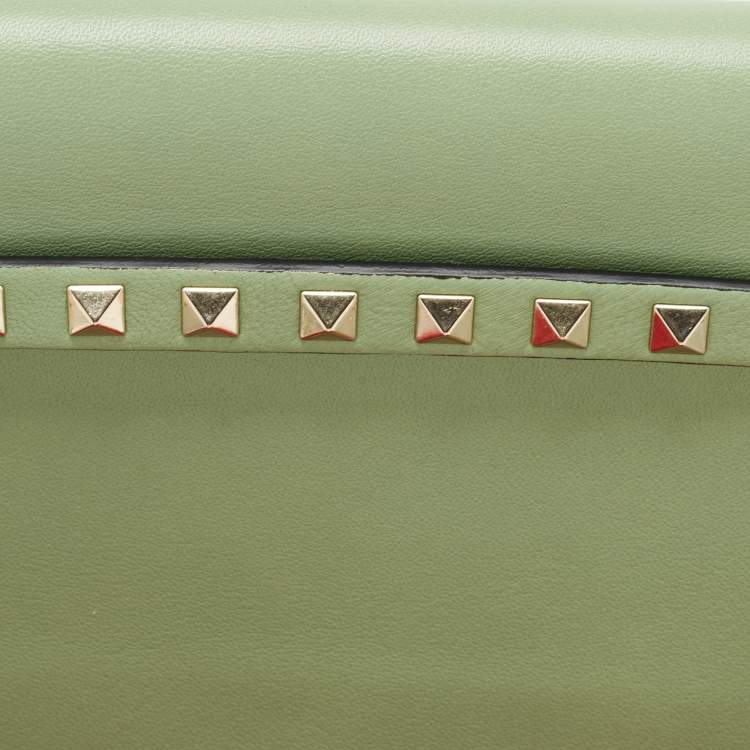 Pre Owned Valentino Lime Green Leather Rockstud Wristlet Clutch