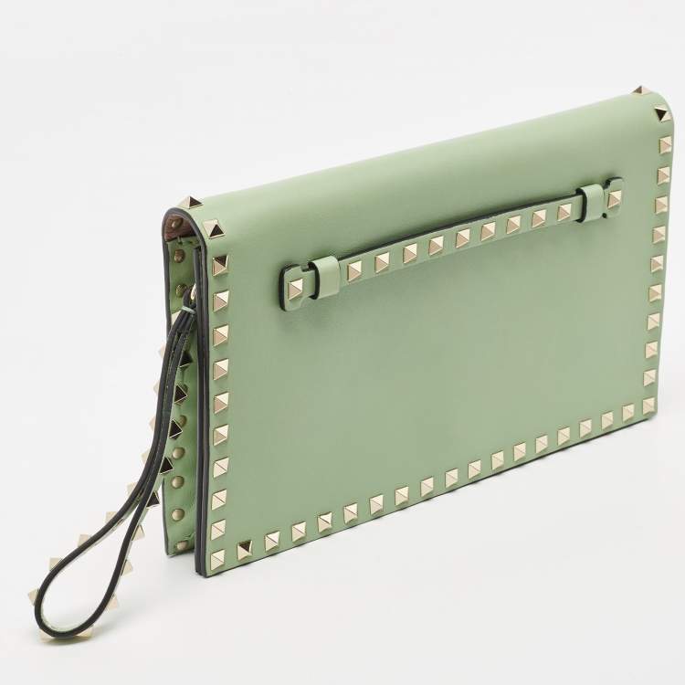 Pre Owned Valentino Lime Green Leather Rockstud Wristlet Clutch