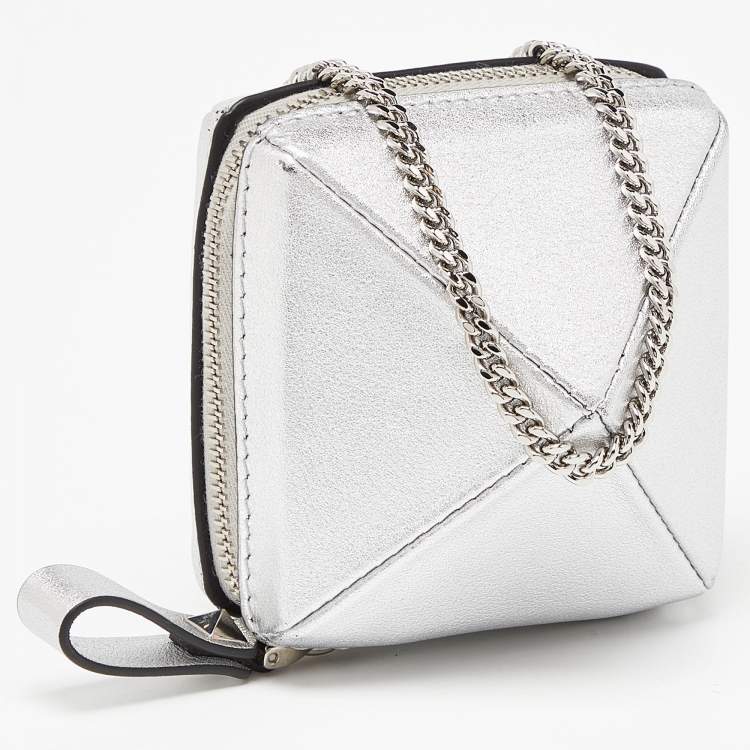 Pre Owned Valentino Silver Leather Zip Chain Coin Purse