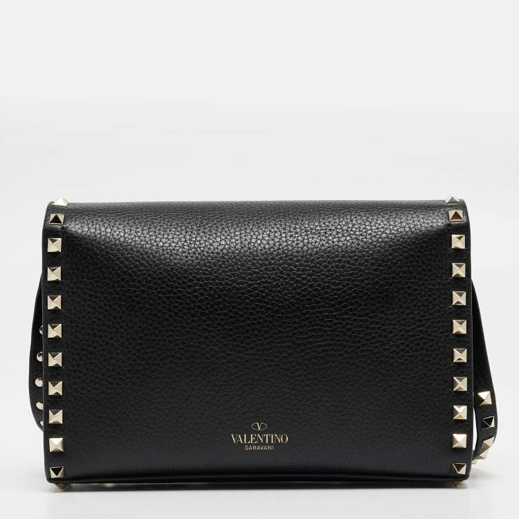 Pre Owned Valentino Black Leather Rockstud Flap Crossbody Bag