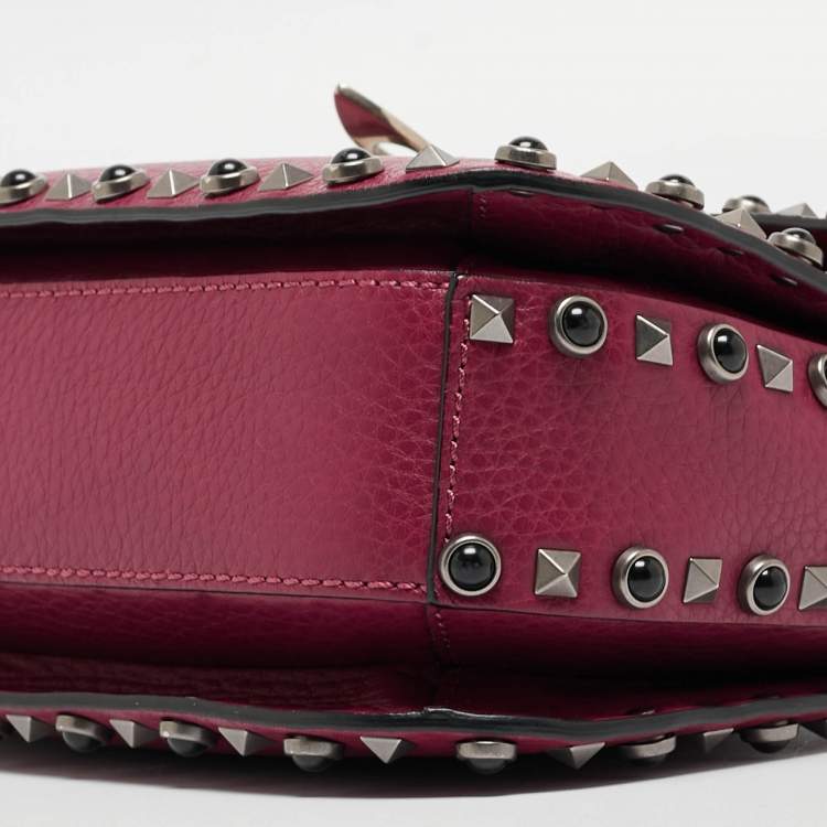 Pre Owned Valentino Magenta Leather Guitar Rolling Rockstud Shoulder Bag