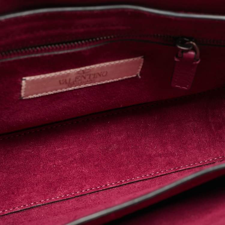 Pre Owned Valentino Magenta Leather Guitar Rolling Rockstud Shoulder Bag