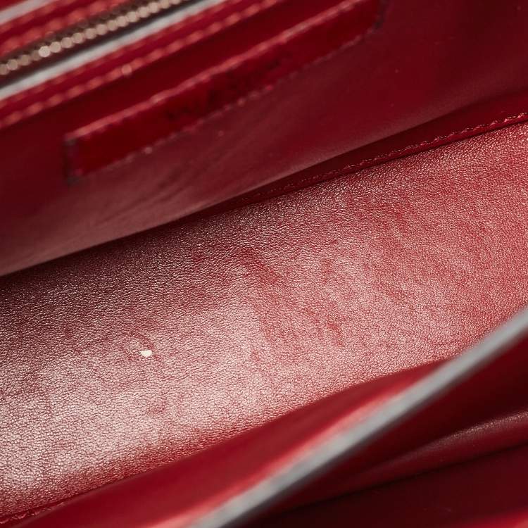 Pre Owned Valentino Red Leather Rockstud Top Handle Bag