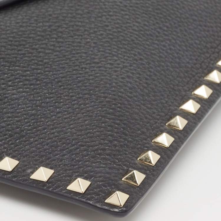 Pre Owned Valentino Black Leather Rockstud Envelope Pouch