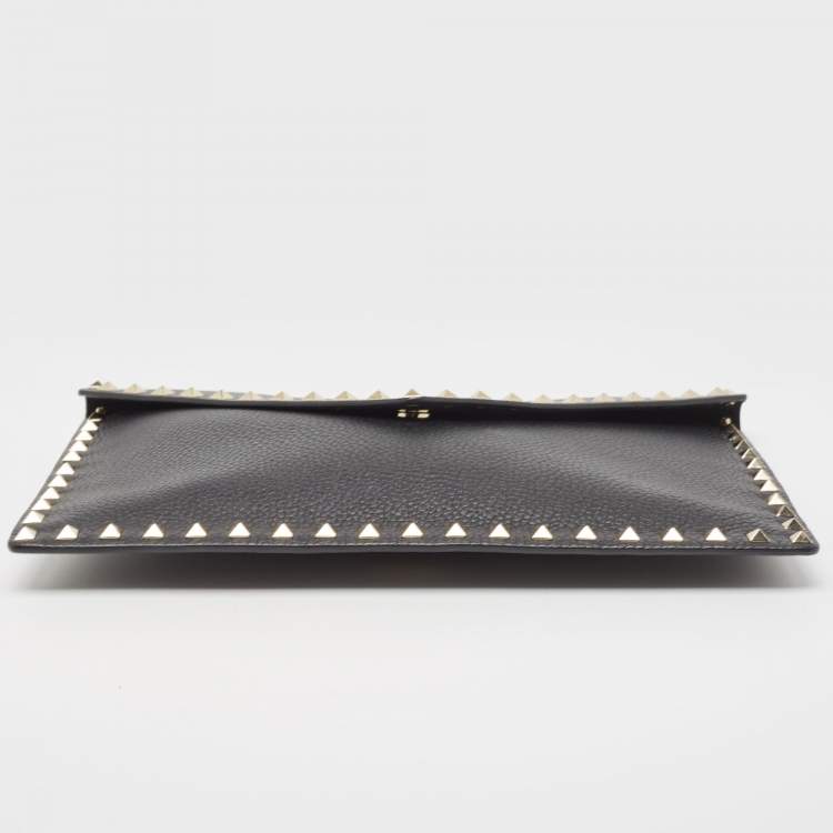 Pre Owned Valentino Black Leather Rockstud Envelope Pouch