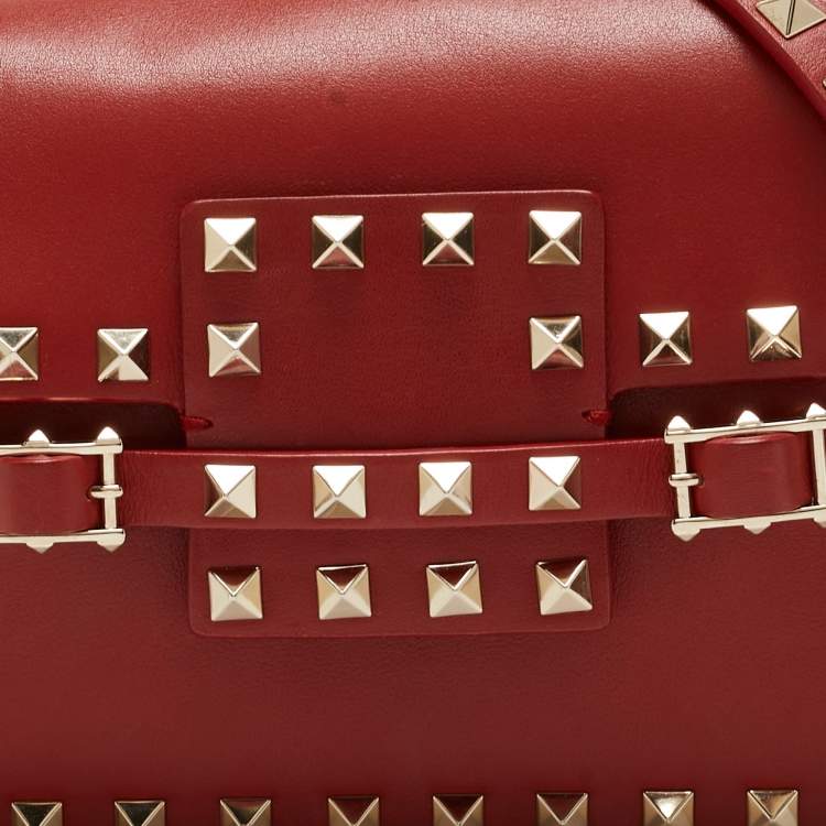 Pre Owned Valentino Red Leather Rockstud Buckled Crossbody Bag