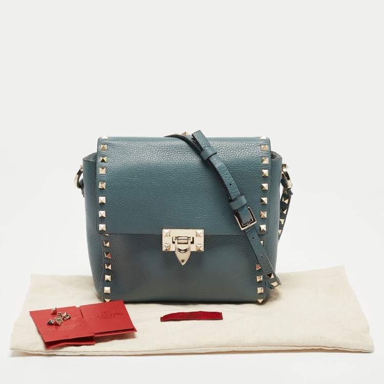 Pre Owned Valentino Blue Leather Rockstud Flip Lock Flap Messenger Bag