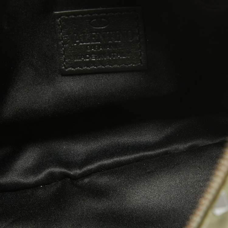 Pre Owned Valentino Green Nylon Rockstud Slim Pouch