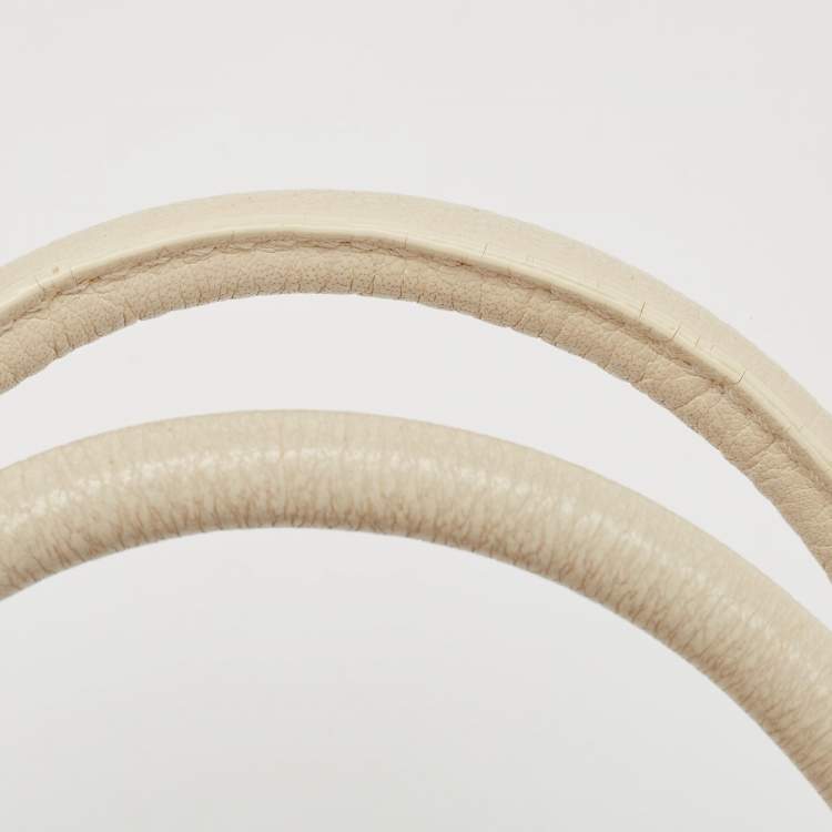 Pre Owned Valentino Off White Leather Mini Catch Satchel