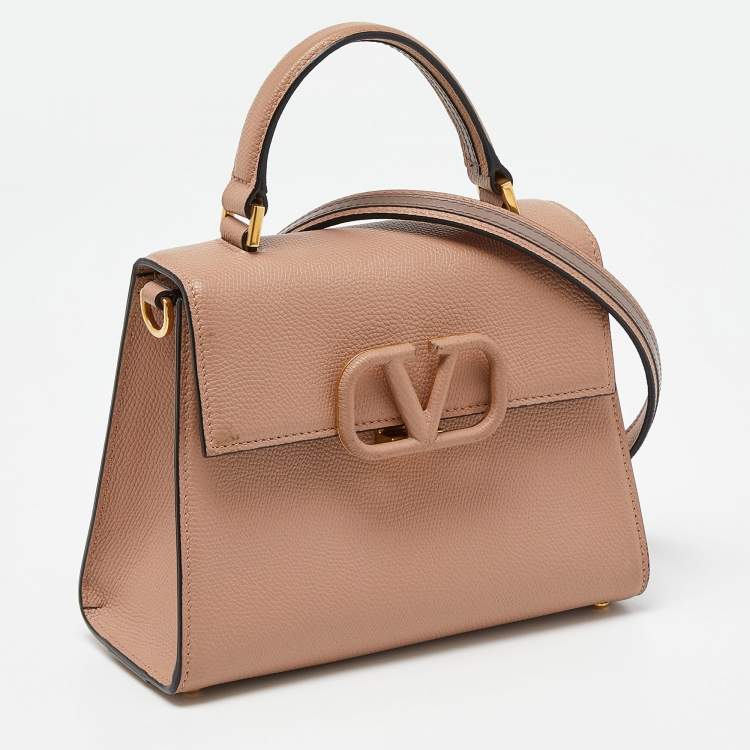 مملوكة مسبقًا Valentino Beige Leather Small VSling Top Handle Bag